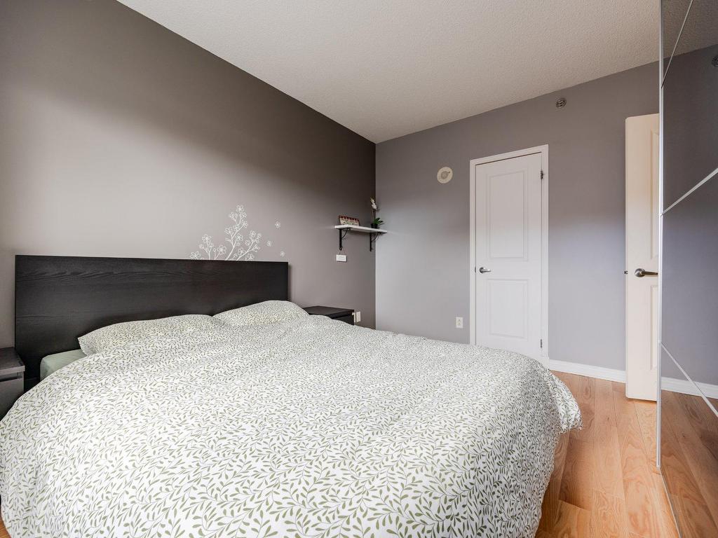 









551


Rue de la Montagne

, 610,
Montréal (Ville-Marie),




QC
H3C6S4

