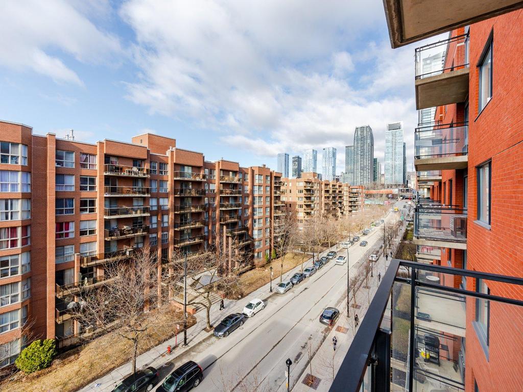 









551


Rue de la Montagne

, 610,
Montréal (Ville-Marie),




QC
H3C6S4

