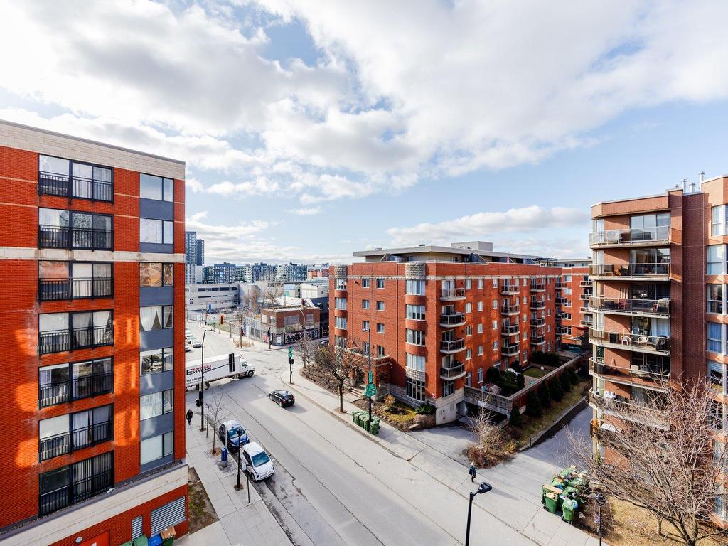 









551


Rue de la Montagne

, 610,
Montréal (Ville-Marie),




QC
H3C6S4

