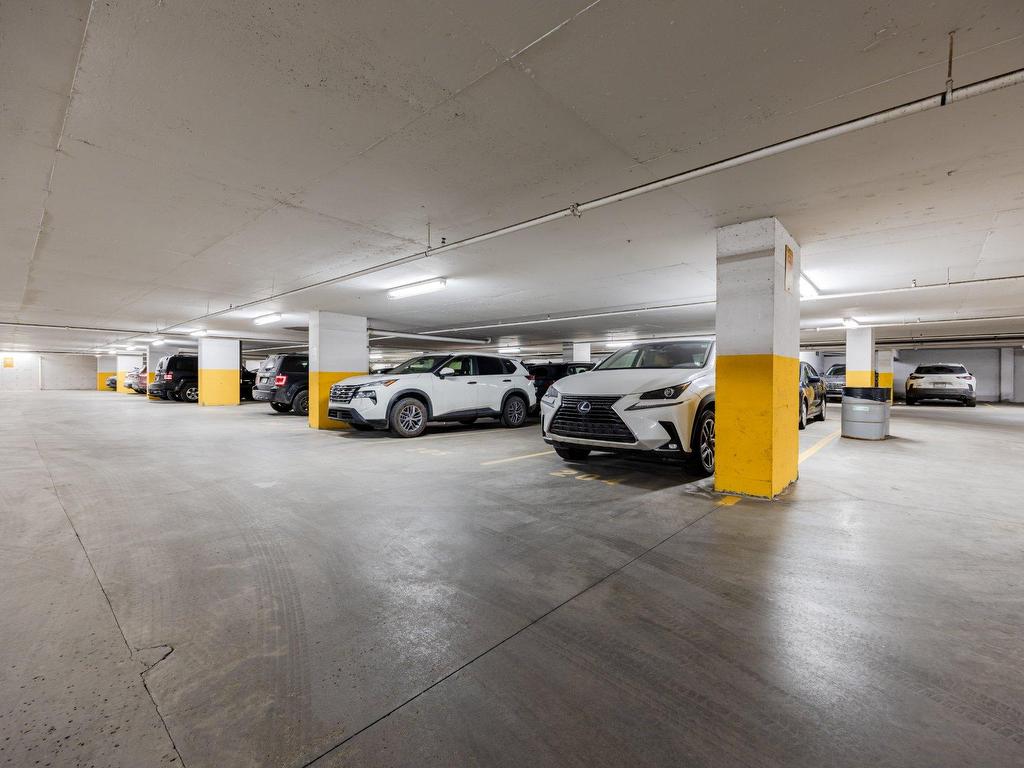 









551


Rue de la Montagne

, 610,
Montréal (Ville-Marie),




QC
H3C6S4

