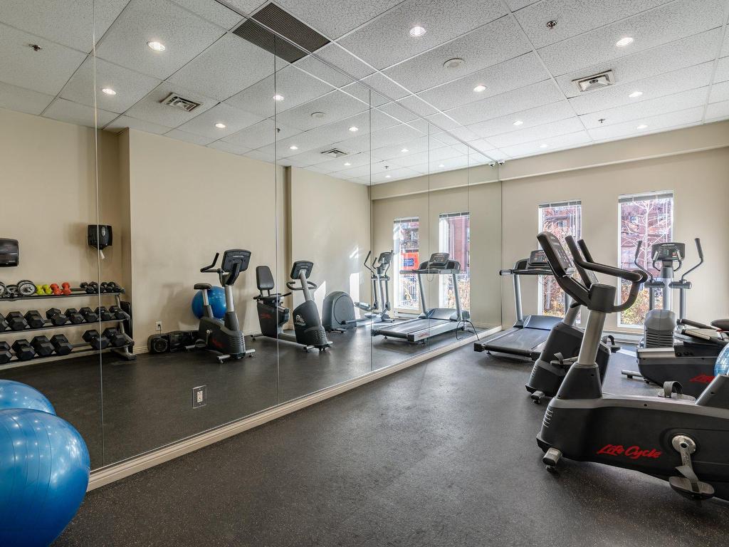 









551


Rue de la Montagne

, 610,
Montréal (Ville-Marie),




QC
H3C6S4

