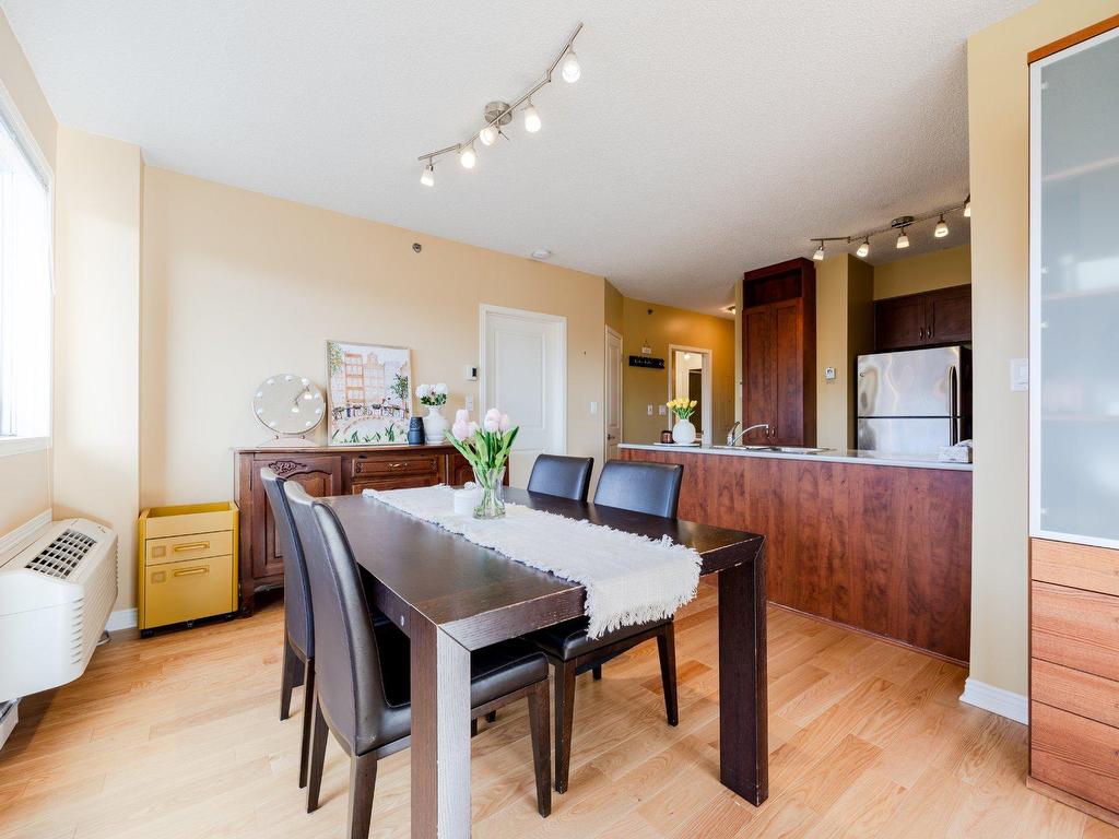 









551


Rue de la Montagne

, 610,
Montréal (Ville-Marie),




QC
H3C6S4

