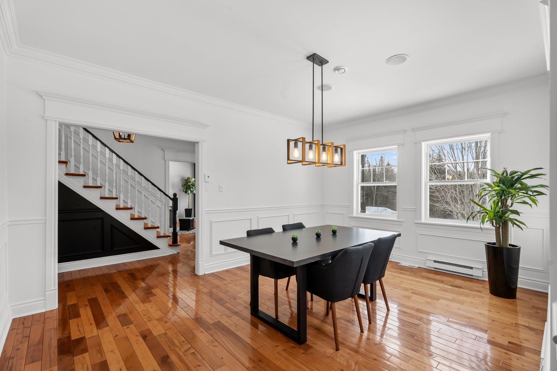 









164


Ch. du Mont-Catherine

,
Sainte-Agathe-des-Monts,




QC
J8C1W4

