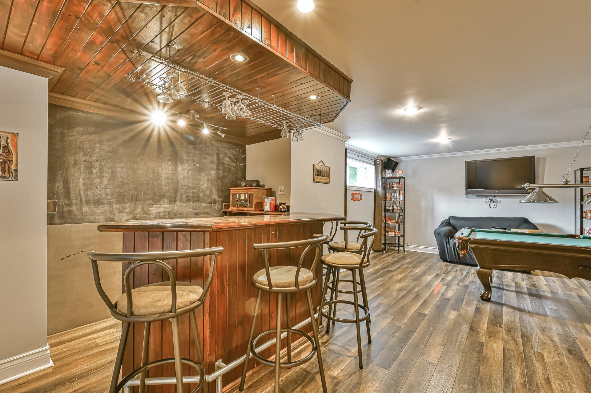 









164


Ch. du Mont-Catherine

,
Sainte-Agathe-des-Monts,




QC
J8C1W4

