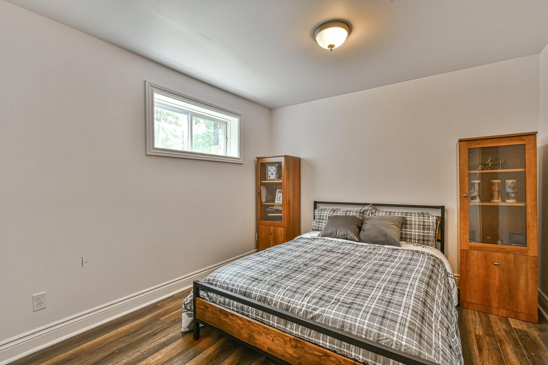 









164


Ch. du Mont-Catherine

,
Sainte-Agathe-des-Monts,




QC
J8C1W4

