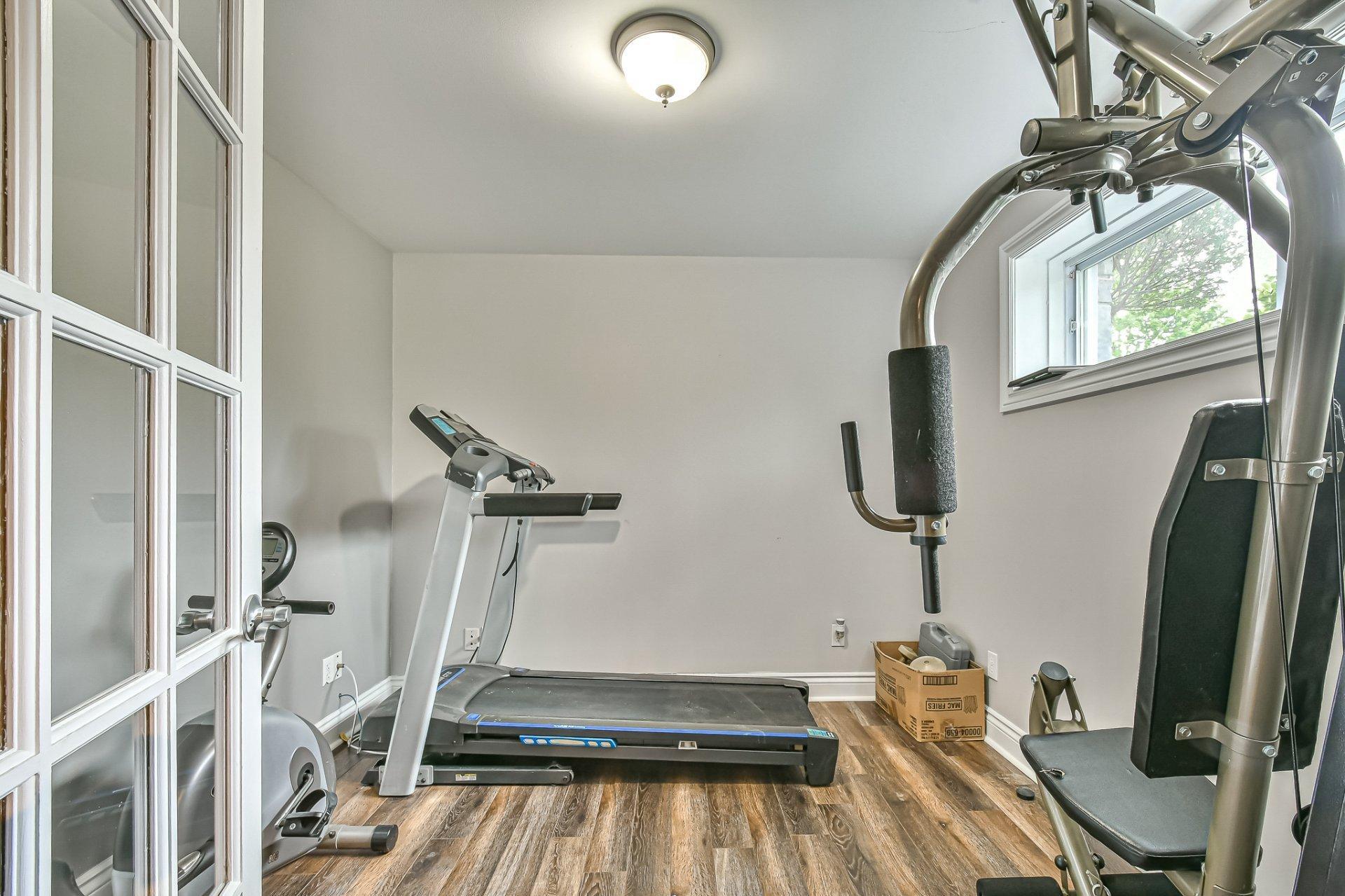 









164


Ch. du Mont-Catherine

,
Sainte-Agathe-des-Monts,




QC
J8C1W4

