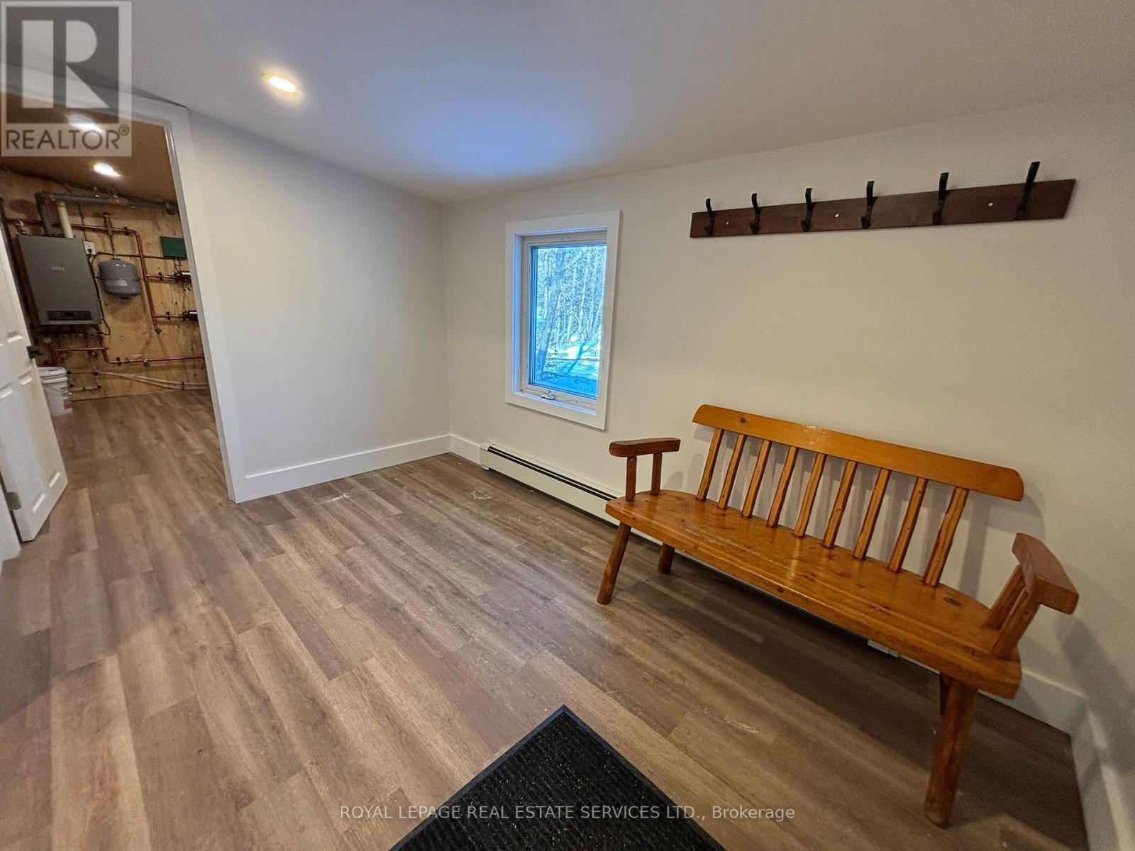 












EAGLE - 92 SWORDS ROAD

,
Whitestone,




Ontario
P0A1G0

