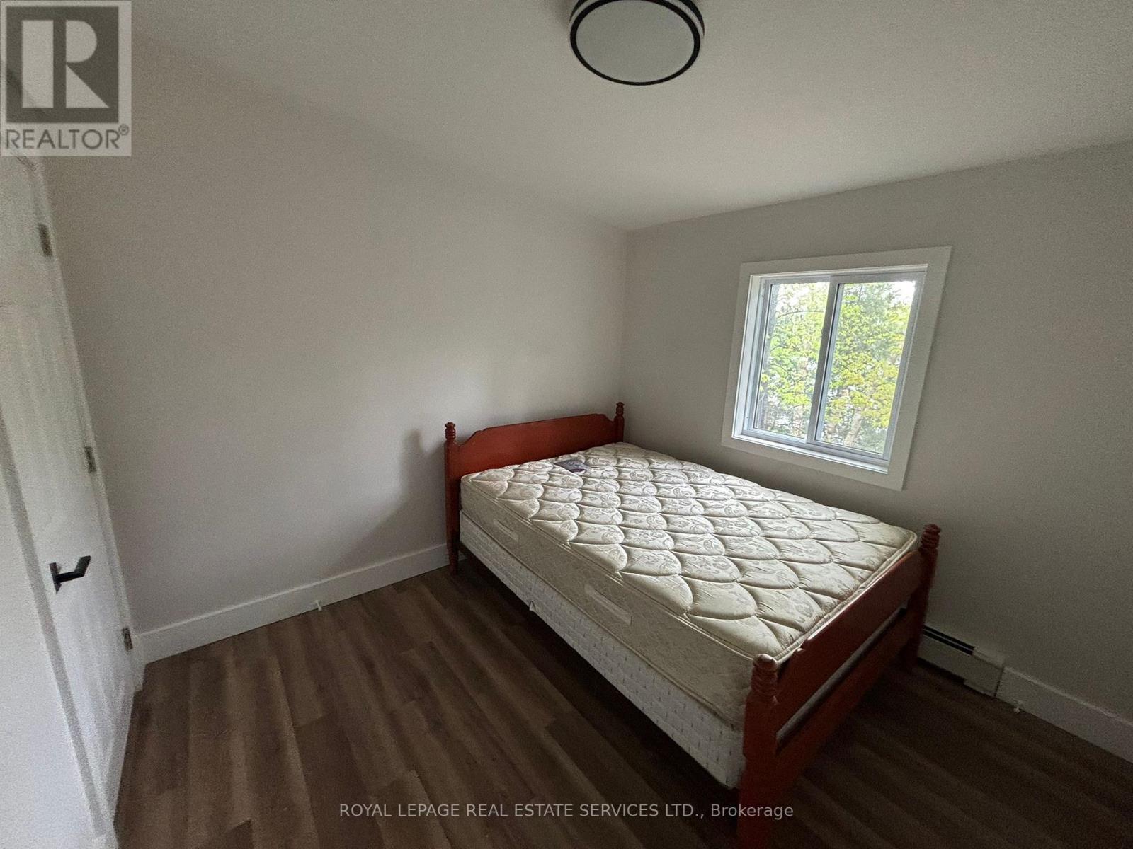 












EAGLE - 92 SWORDS ROAD

,
Whitestone,




Ontario
P0A1G0

