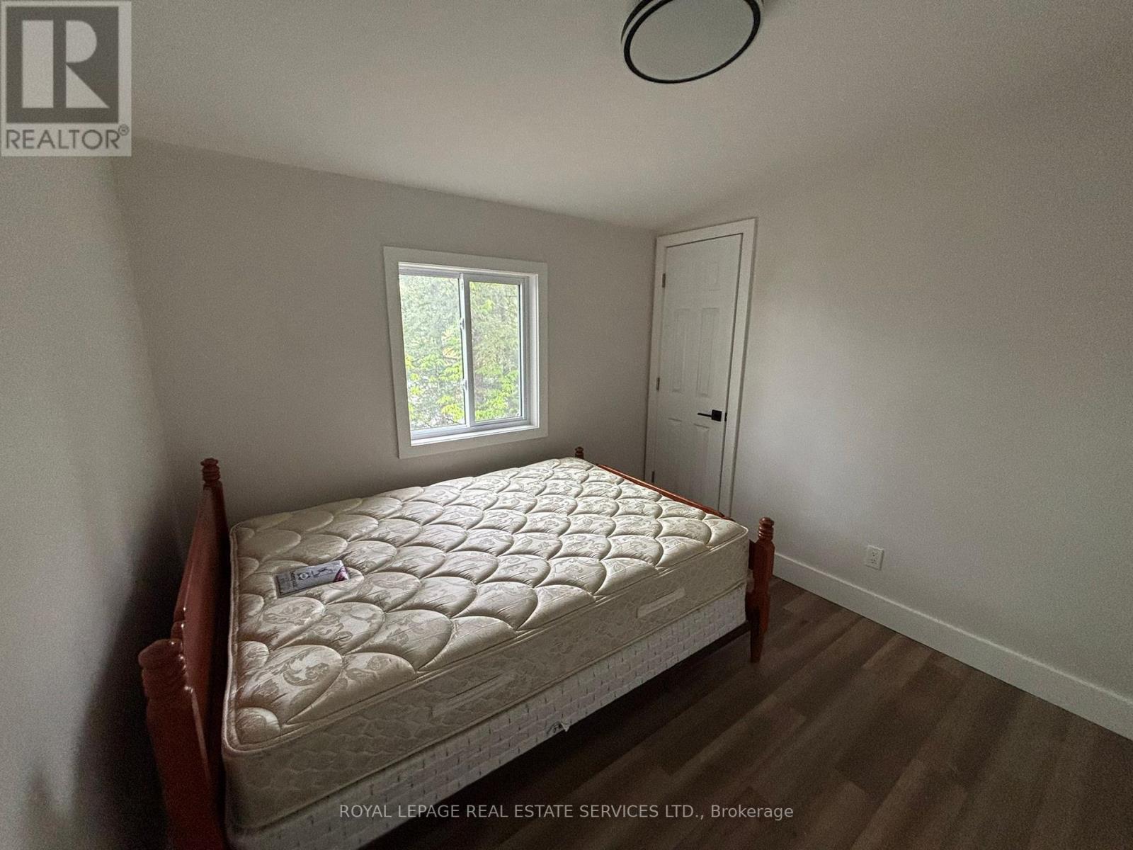 












EAGLE - 92 SWORDS ROAD

,
Whitestone,




Ontario
P0A1G0

