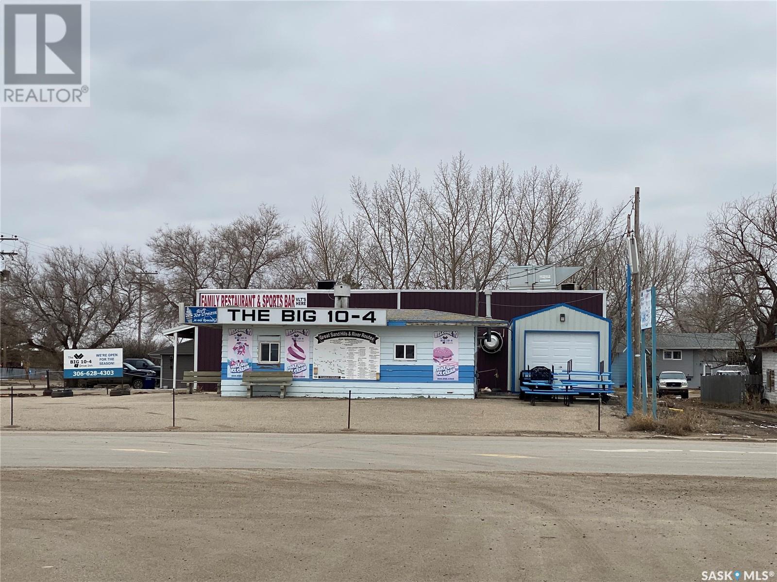 












418 1st AVENUE E

,
Leader,




Saskatchewan
S0N0C8

