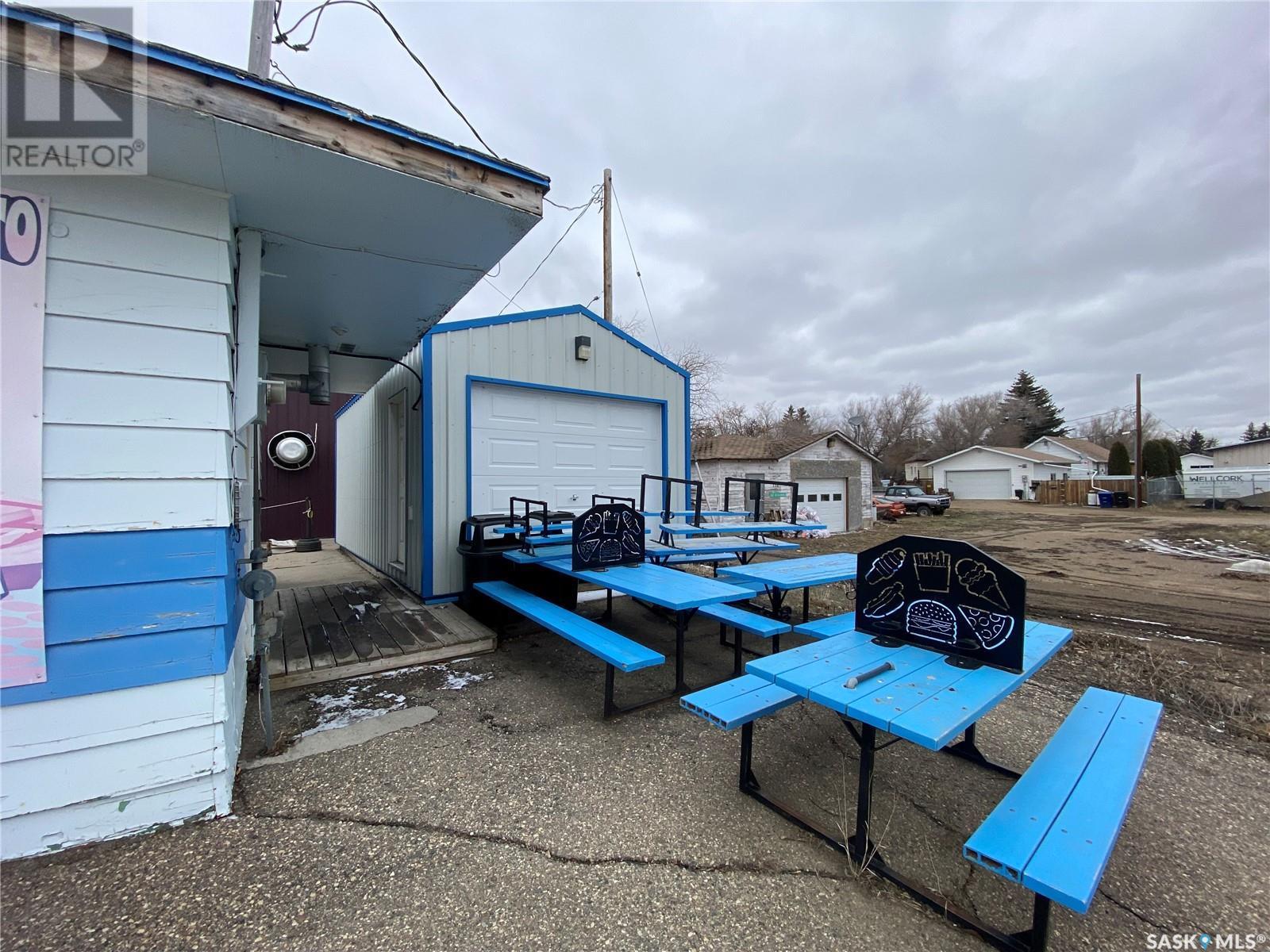 












418 1st AVENUE E

,
Leader,




Saskatchewan
S0N0C8

