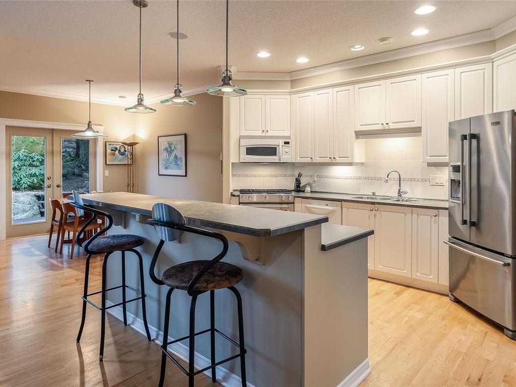 









2340


Casey

Pl,
Nanoose Bay,




BC
V9P 9G5

