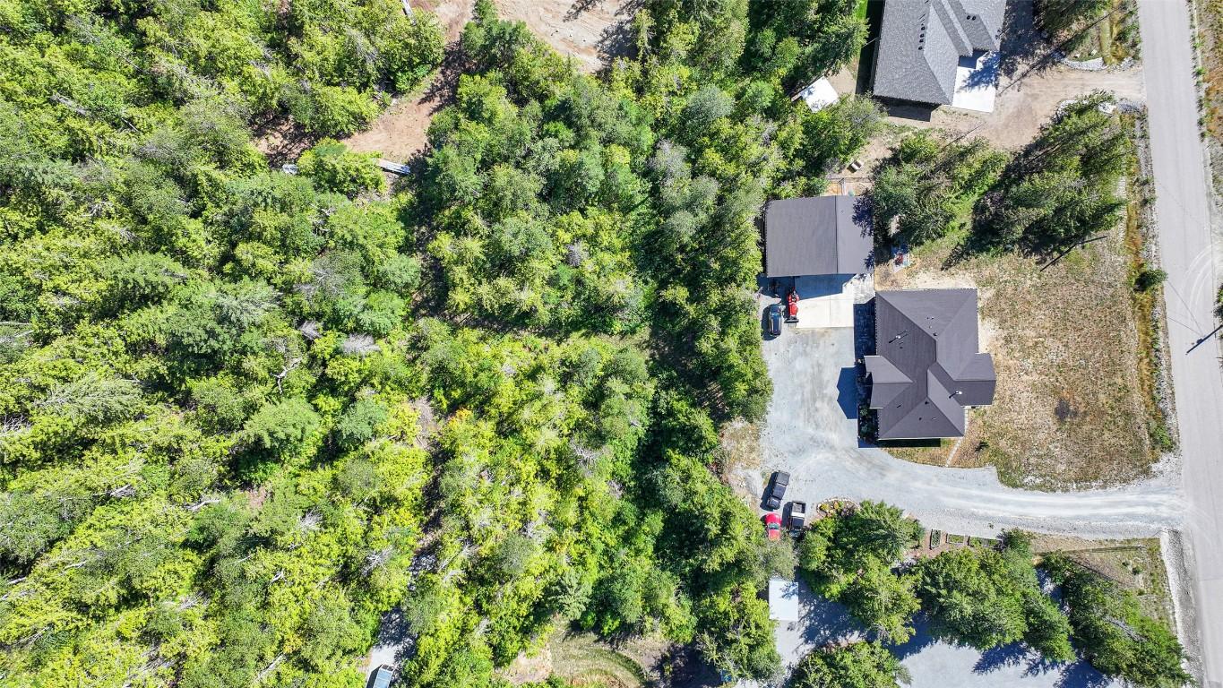 









6209


Tatlow

Road,
Salmon Arm,




BC
V1E 2X7

