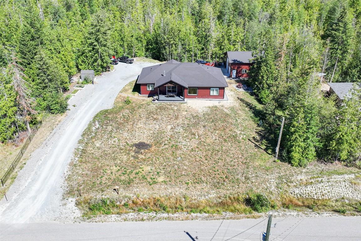 









6209


Tatlow

Road,
Salmon Arm,




BC
V1E 2X7

