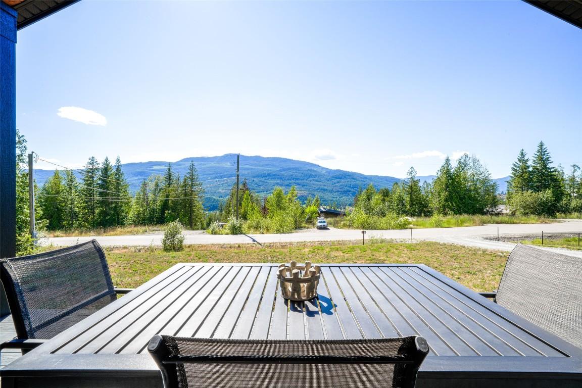 









6209


Tatlow

Road,
Salmon Arm,




BC
V1E 2X7

