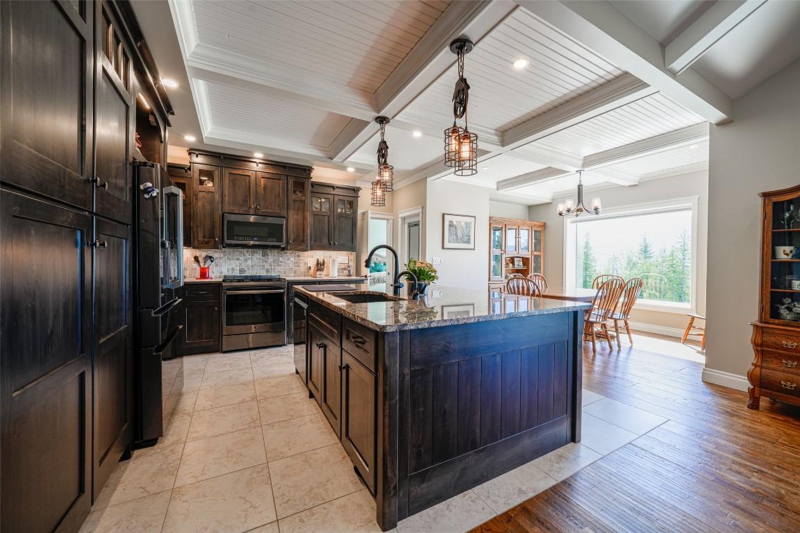 









6209


Tatlow

Road,
Salmon Arm,




BC
V1E 2X7

