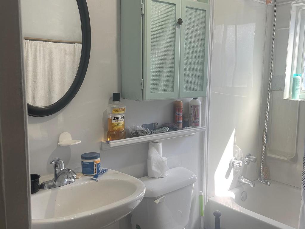 









26


Trafalgar

Road,
Erin,




ON
N0B 1Z0

