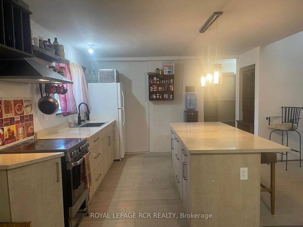 









26


Trafalgar

Road,
Erin,




ON
N0B 1Z0

