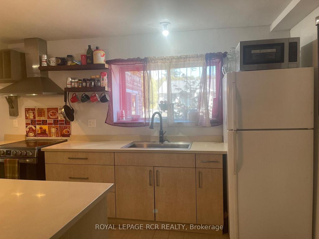 









26


Trafalgar

Road,
Erin,




ON
N0B 1Z0

