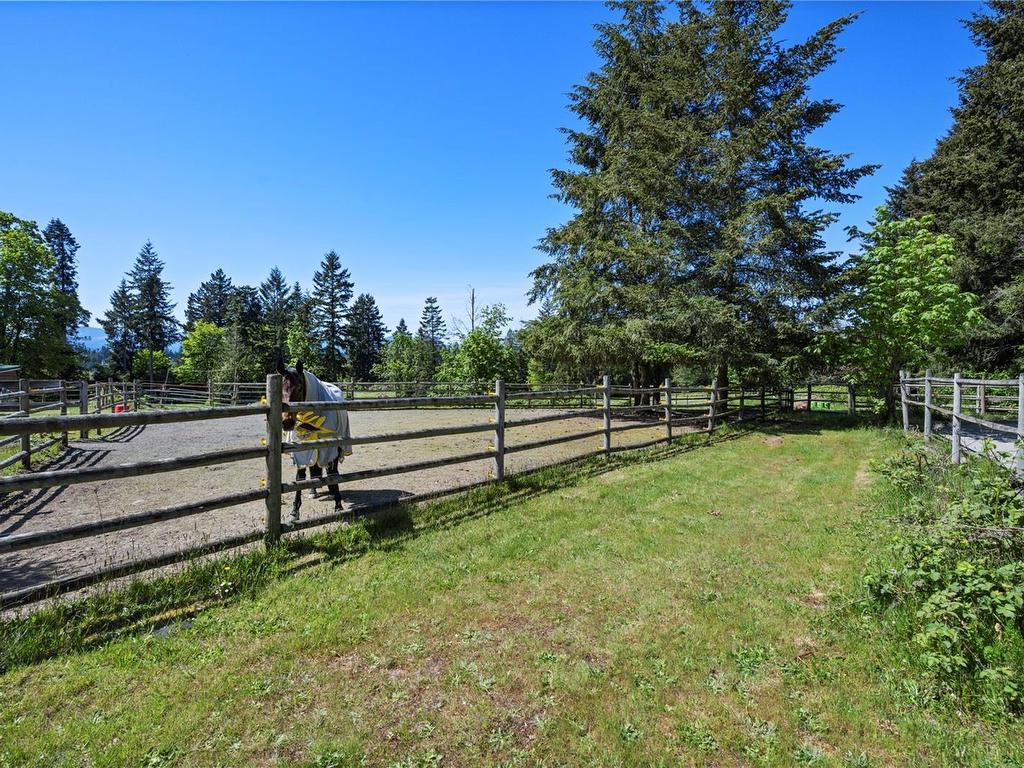 









2120


Huddington

Rd,
Nanaimo,




BC
V9X 1M1

