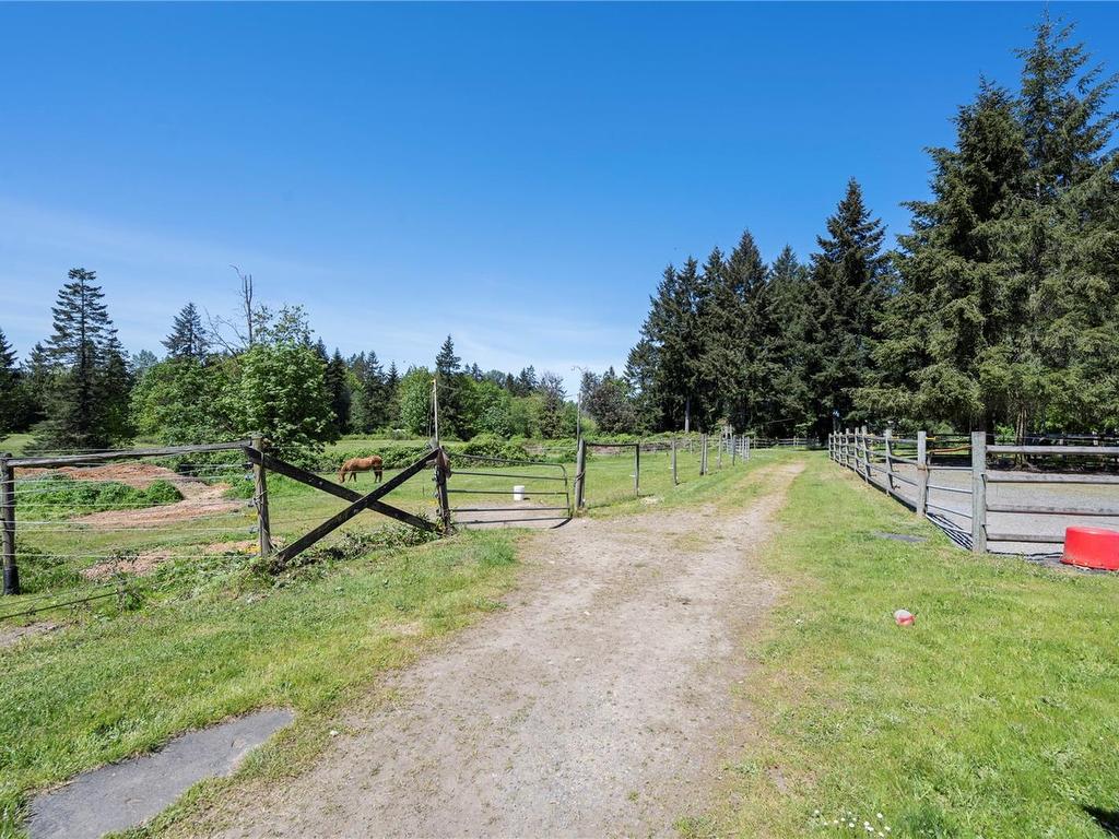 









2120


Huddington

Rd,
Nanaimo,




BC
V9X 1M1

