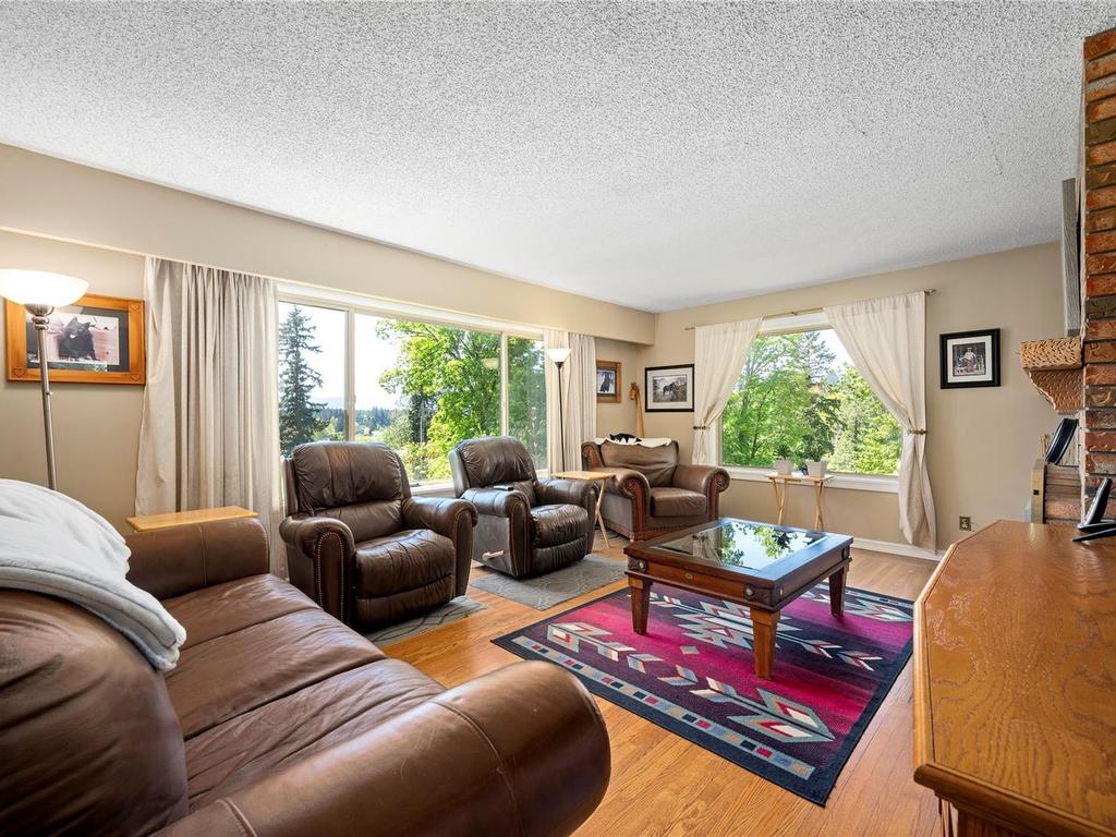 









2120


Huddington

Rd,
Nanaimo,




BC
V9X 1M1

