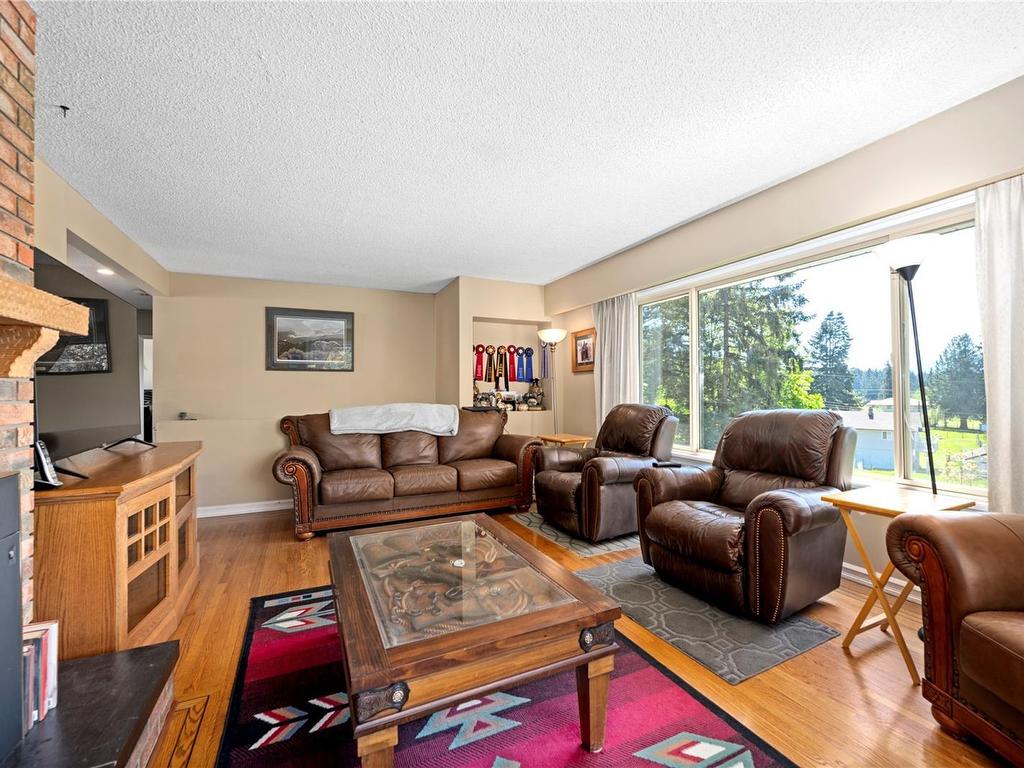 









2120


Huddington

Rd,
Nanaimo,




BC
V9X 1M1

