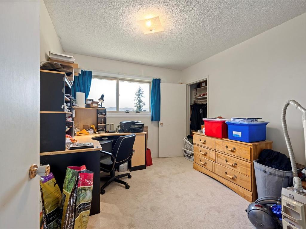 









2120


Huddington

Rd,
Nanaimo,




BC
V9X 1M1

