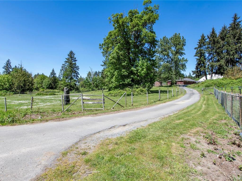 









2120


Huddington

Rd,
Nanaimo,




BC
V9X 1M1

