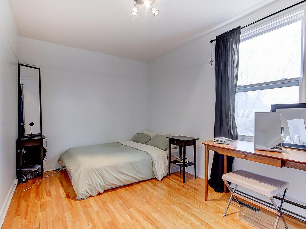 









73


Rue Caillé O.

,
Saint-Bruno-de-Montarville,




QC
J3V1L4

