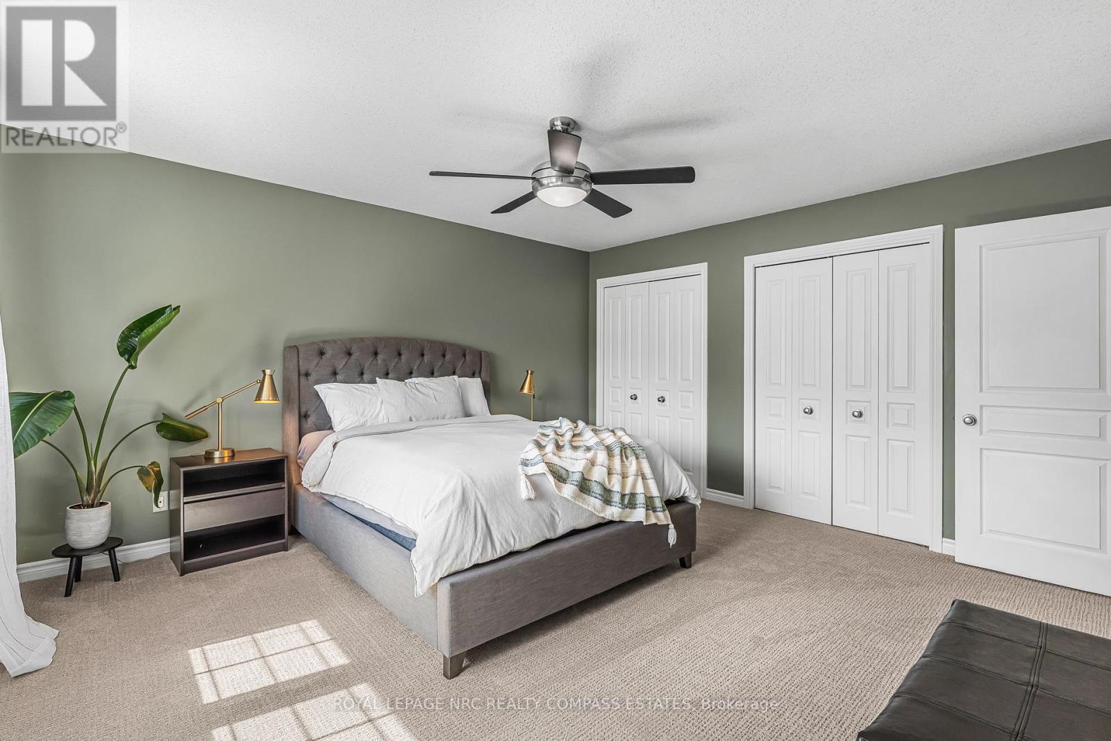 












4 - 41 BROADWAY AVENUE

,
St. Catharines (Port Weller),




Ontario
L2M1M3

