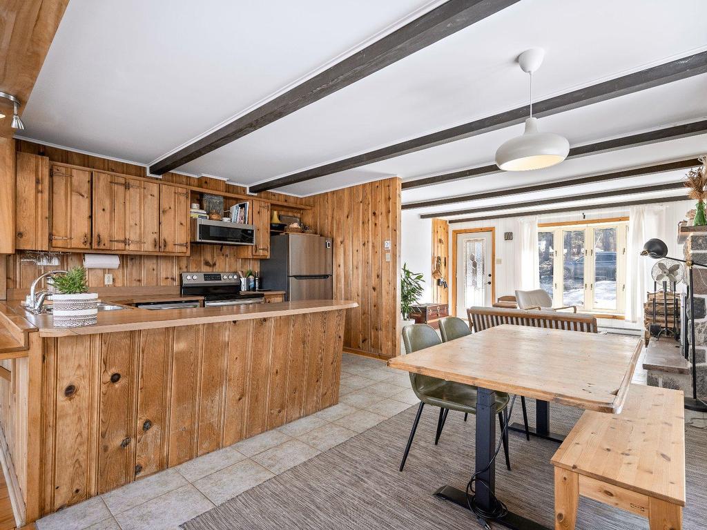 









24


Rue des Pionniers

,
La Macaza,




QC
J0T1R0

