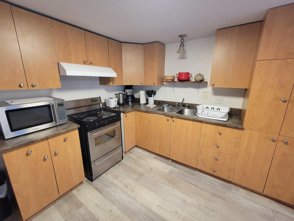 









24


Rue des Pionniers

,
La Macaza,




QC
J0T1R0

