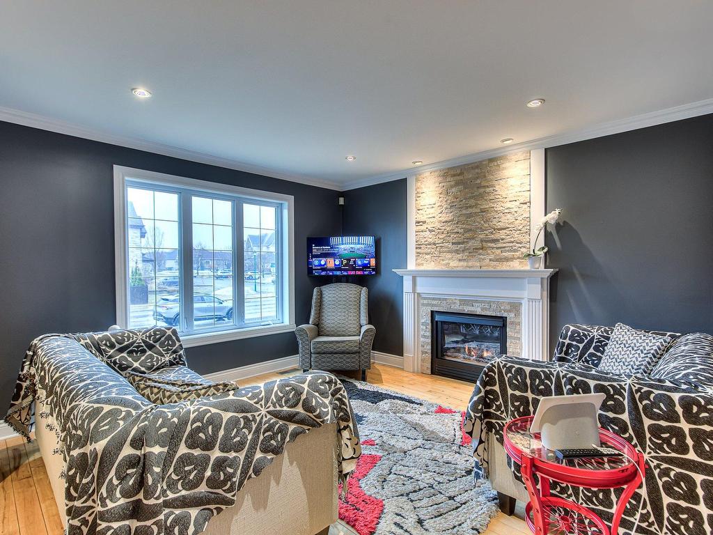 









485


Boul. Binette

,
Saint-Eustache,




QC
J7P0B8

