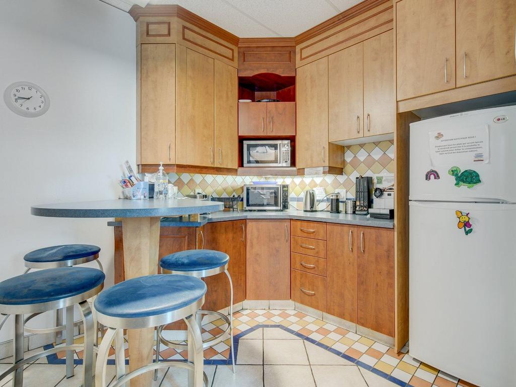









130


Boul. de Mortagne

, 200,
Boucherville,




QC
J4B5M7

