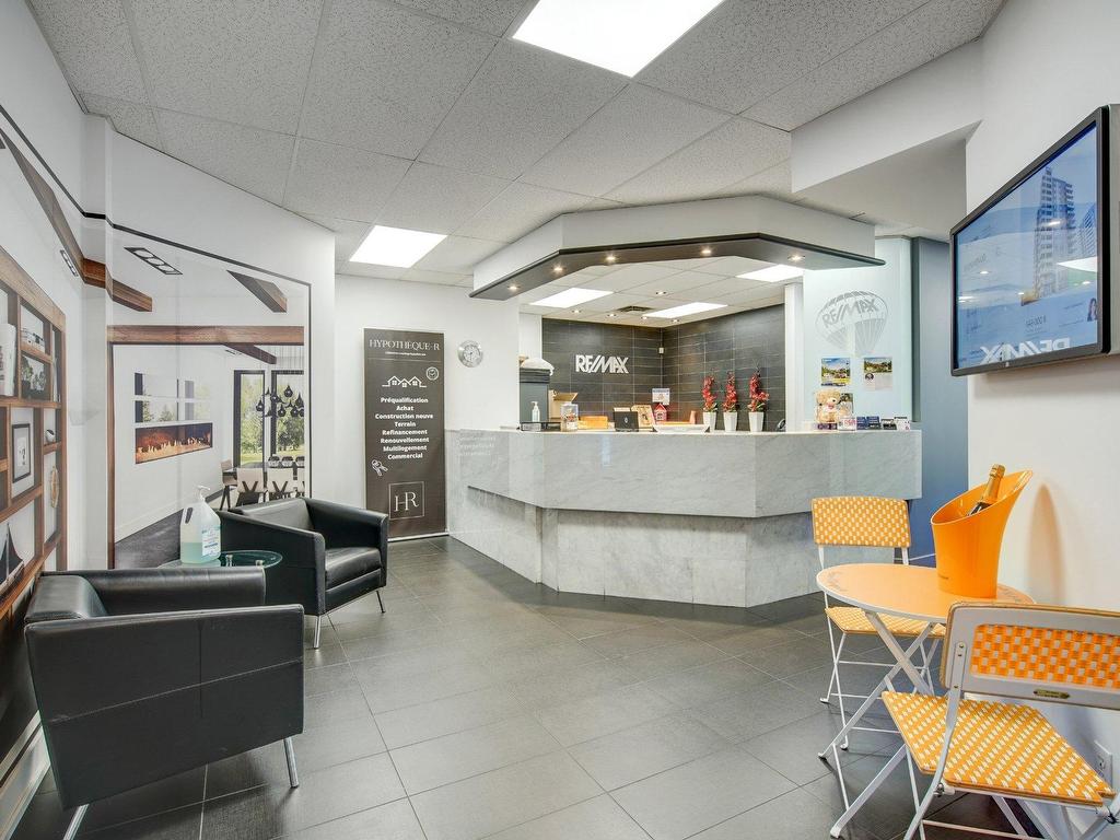 









130


Boul. de Mortagne

, 200,
Boucherville,




QC
J4B5M7

