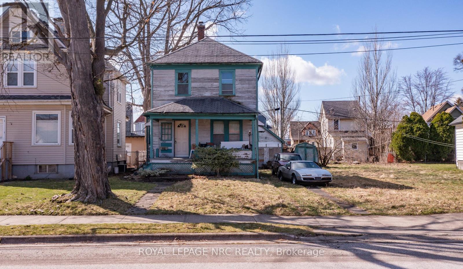 












4742 EPWORTH CIRCLE

,
Niagara Falls (Downtown),




Ontario
L2E1C9

