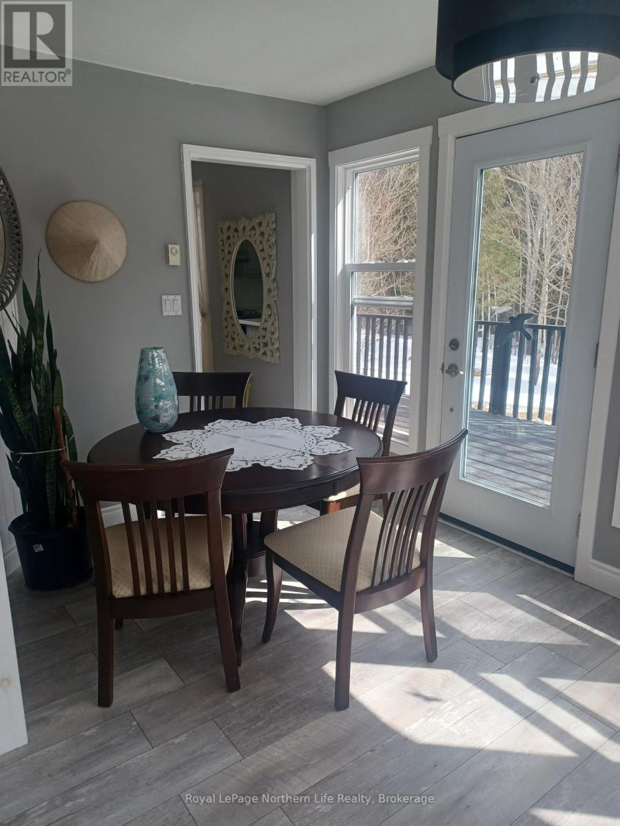 












3221 HIGHWAY 17 HIGHWAY E

,
Papineau-Cameron (Papineau Cameron),




Ontario
P0H1V0

