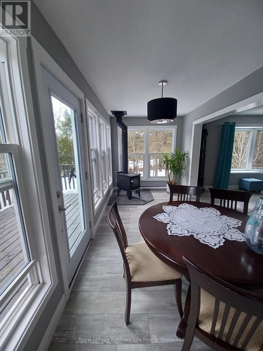 












3221 HIGHWAY 17 HIGHWAY E

,
Papineau-Cameron (Papineau Cameron),




Ontario
P0H1V0

