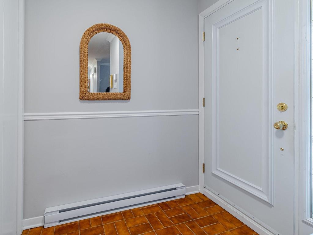 









865


Rue Trémoy

,
Québec (Sainte-Foy/Sillery/Cap-Rouge),




QC
G1X4A9

