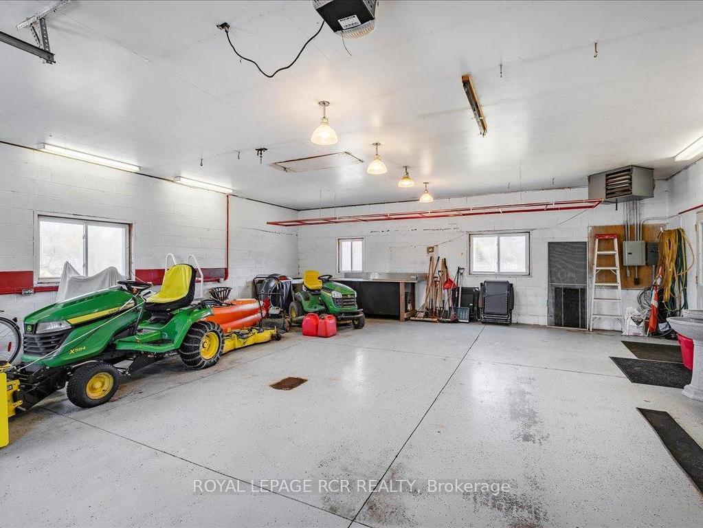 









7499


Loyalist

Parkway,
Greater Napanee,




ON
K0K 1G0

