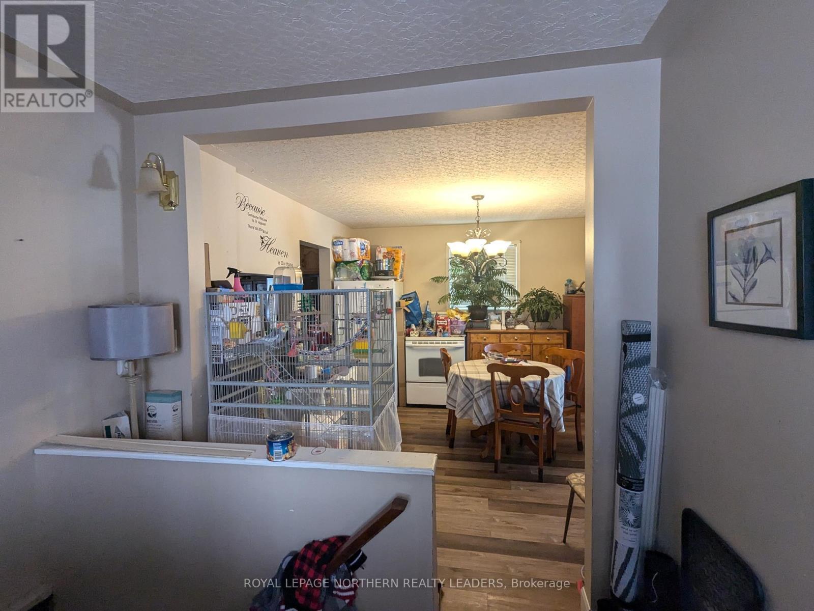 












95 FOURTH AVENUE

,
Timmins (SCH - Main Area),




Ontario
P0N1G0

