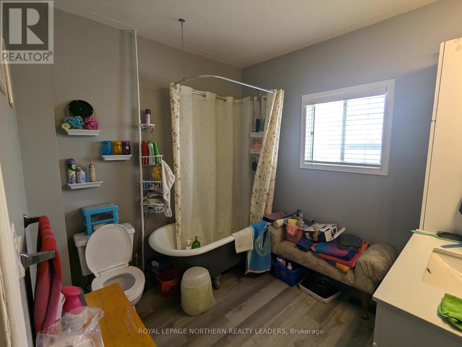 












95 FOURTH AVENUE

,
Timmins (SCH - Main Area),




Ontario
P0N1G0

