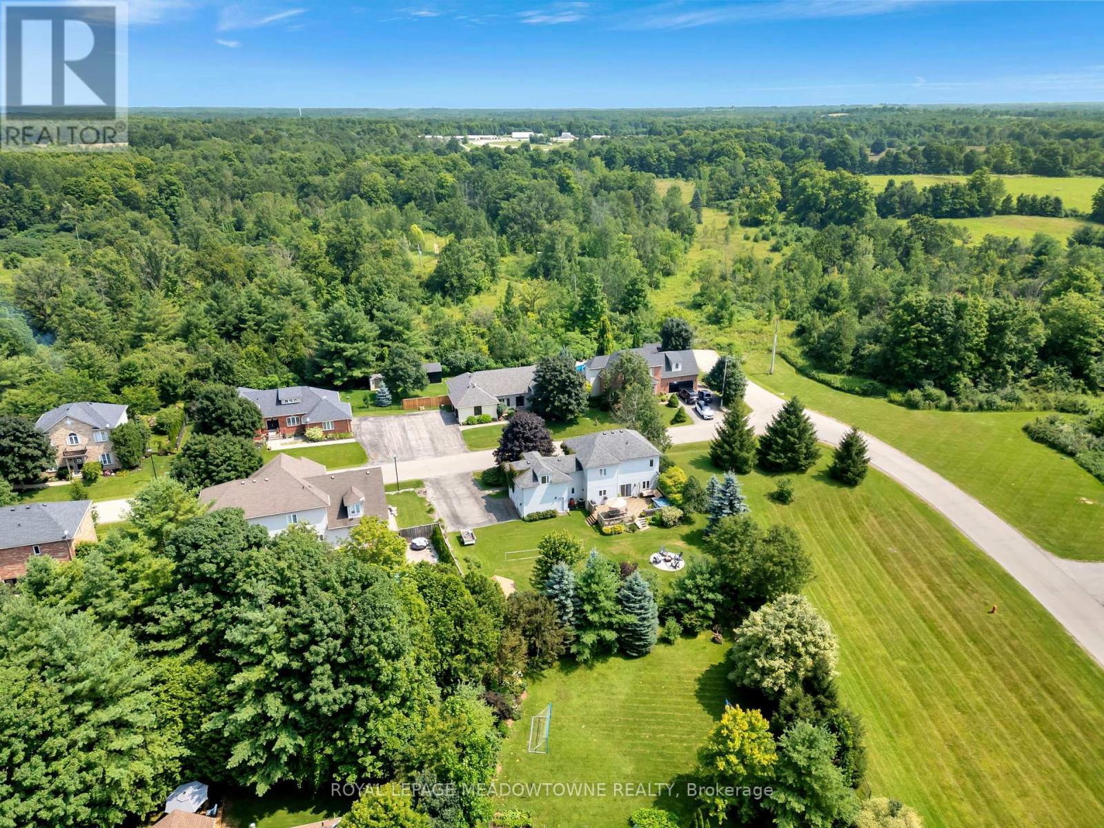 












1 WOODSPRING COURT E

,
Hamilton,




Ontario
L8N2Z7

