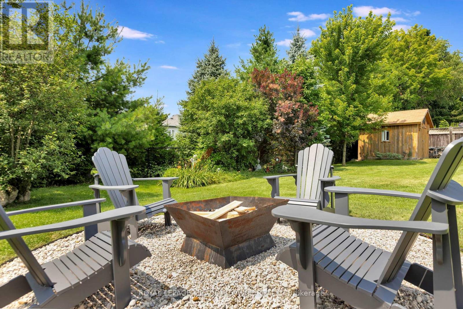 












1 WOODSPRING COURT E

,
Hamilton,




Ontario
L8N2Z7

