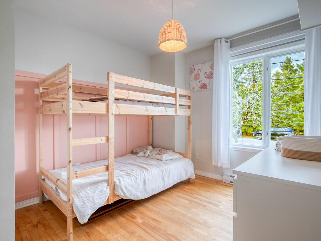 









1231


Rue St-Charles

,
Saint-Alexandre,




QC
J0J1S0

