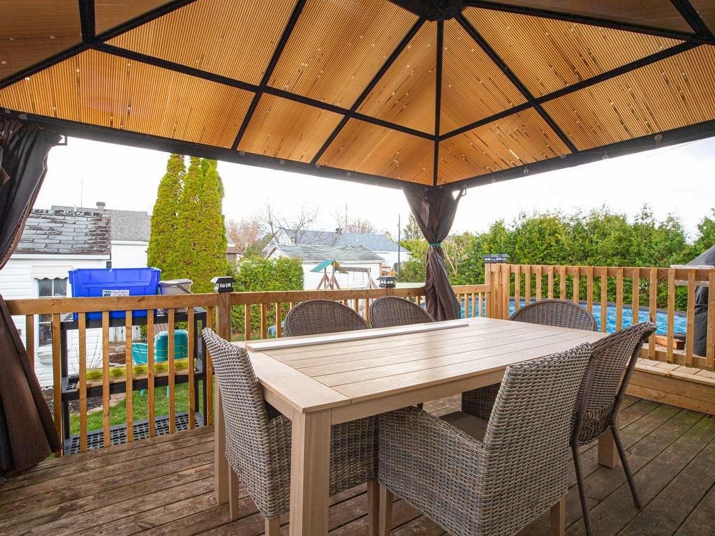 









1231


Rue St-Charles

,
Saint-Alexandre,




QC
J0J1S0

