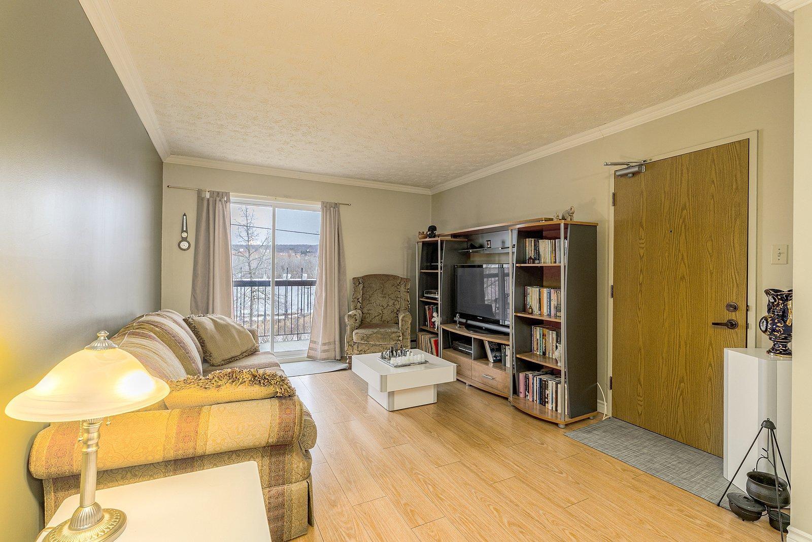 









1105


Rue de l'Esplanade

, 4,
Sherbrooke (Les Nations),




QC
J1H1S9

