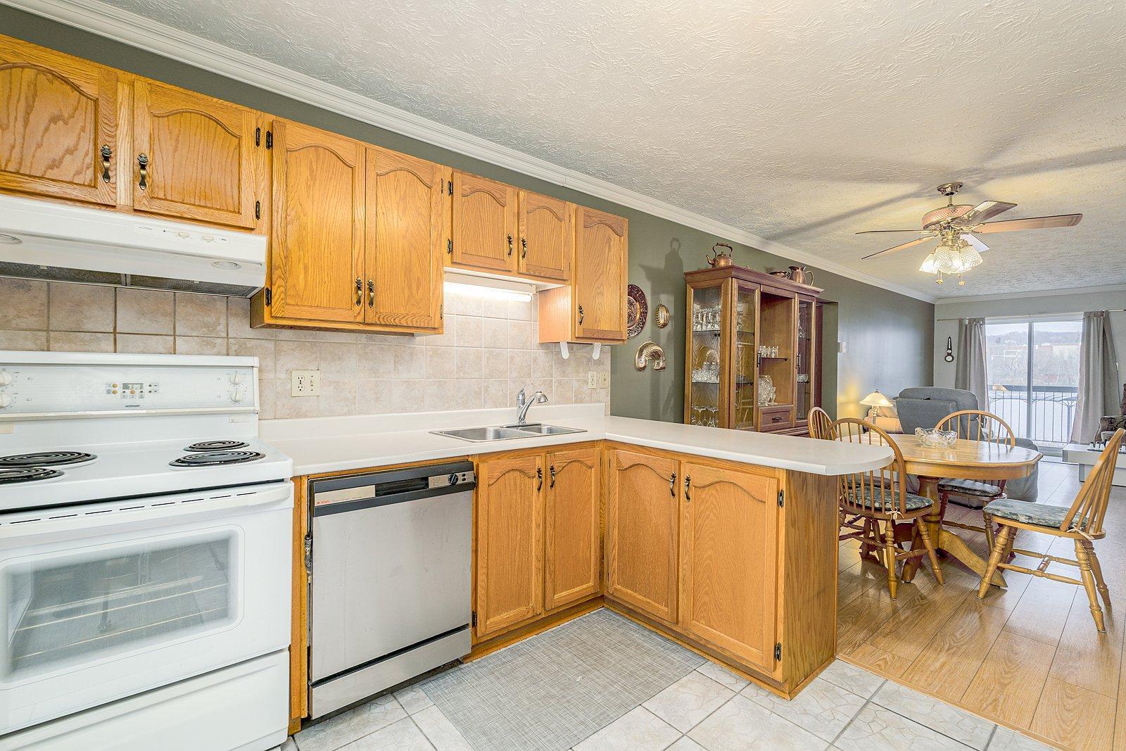 









1105


Rue de l'Esplanade

, 4,
Sherbrooke (Les Nations),




QC
J1H1S9

