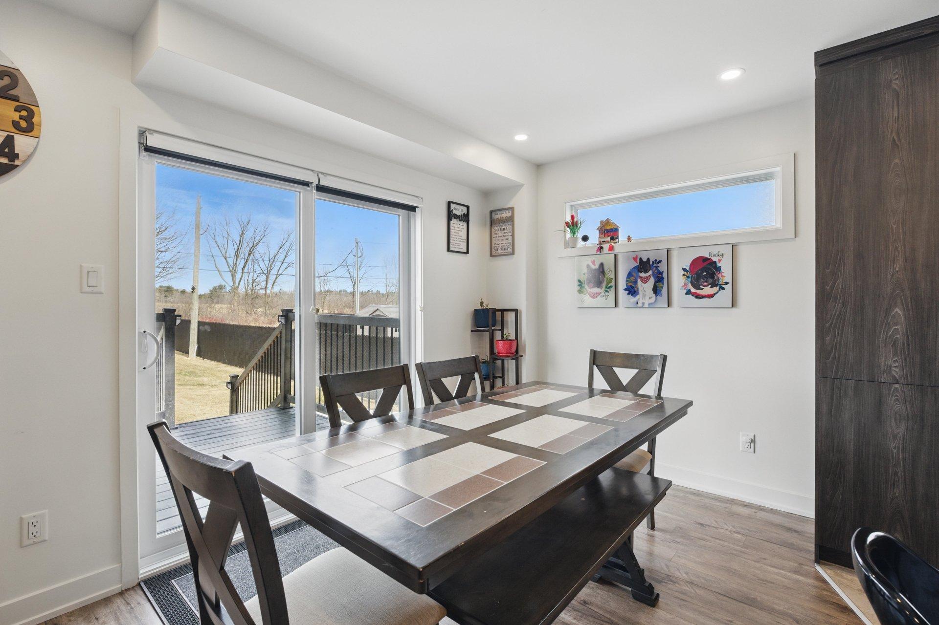 









185


Rue des Hauts-Bois

,
Gatineau (Masson-Angers),




QC
J8M0C9

